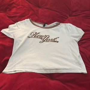 H&M divided collection “New York” crop top